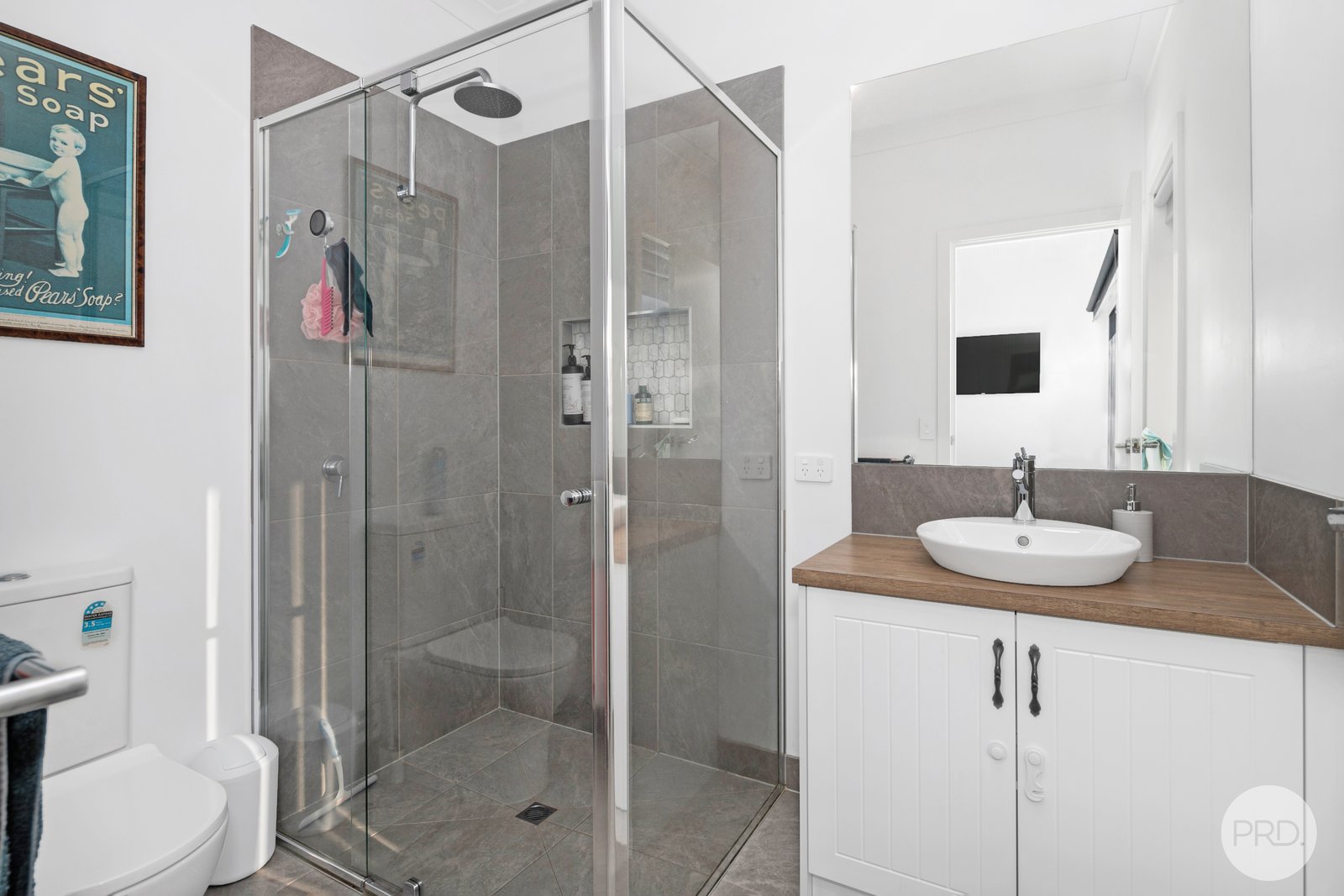 285 Tantaus Road DEREEL 8