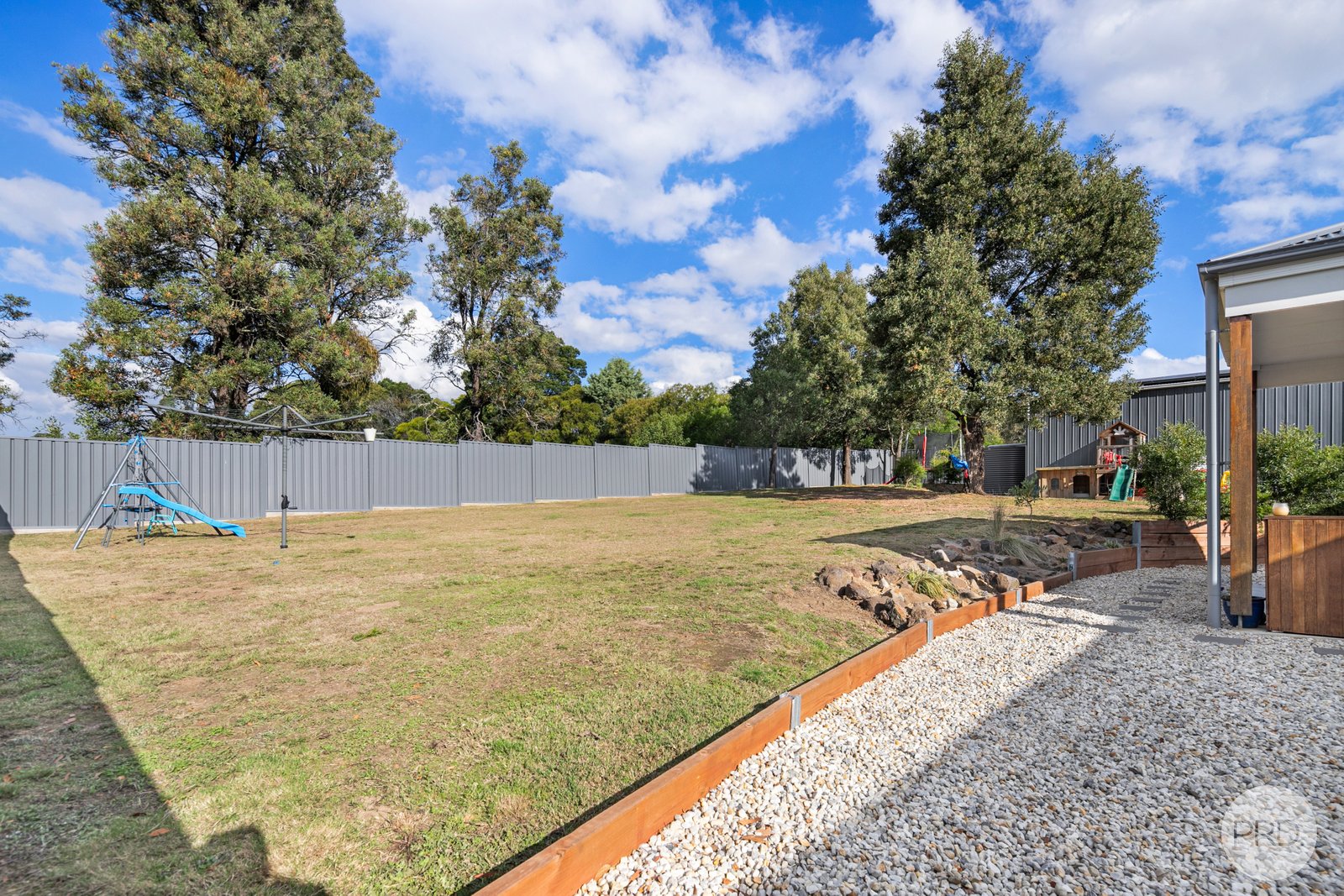 285 Tantaus Road DEREEL 15