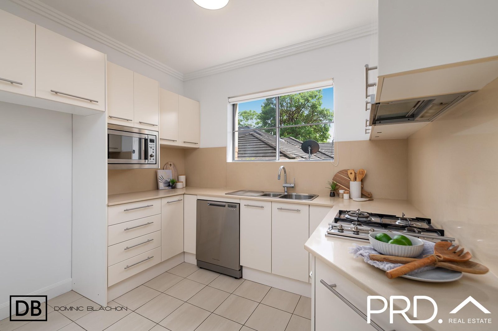 2/86 Belmore Road PEAKHURST 3