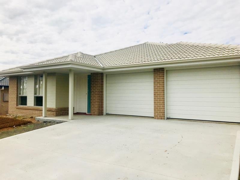 2/86 Marathon Street TAMWORTH 1