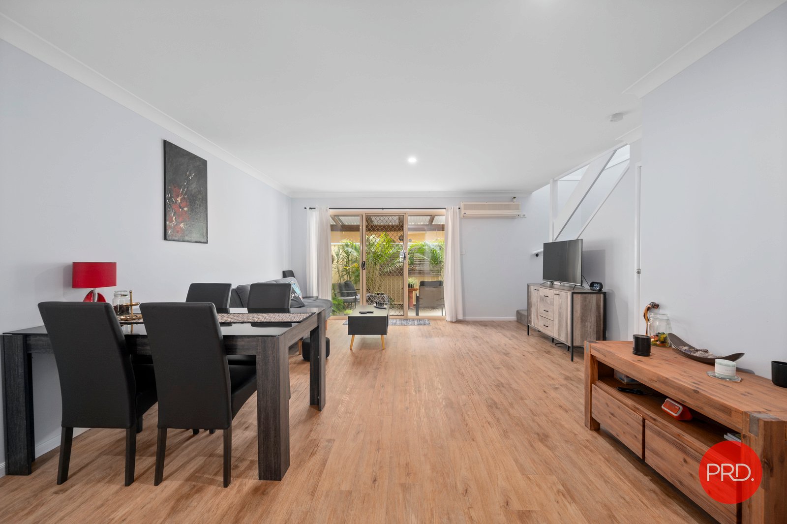 2/86 Park Beach Road COFFS HARBOUR 3