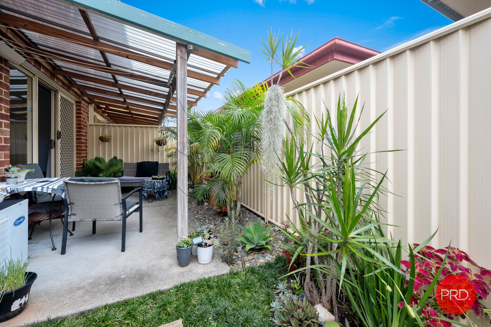 2/86 Park Beach Road COFFS HARBOUR 11