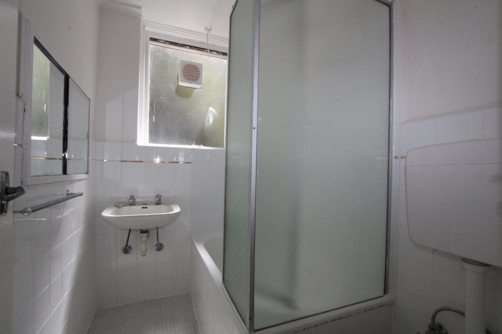 Real Estate and Property in 2/86 Ruskin Street, Elwood, VIC