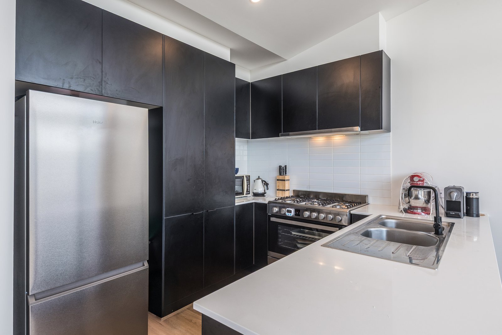 Gallery: 2/86 Vines Road