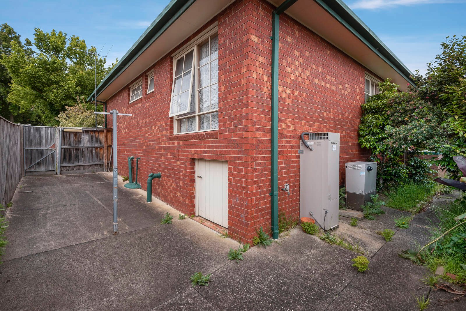 Real Estate and Property in 2/861 Station St, Box Hill North, VIC