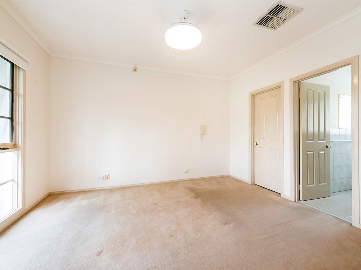 Gallery: 2/87 Vincent Street