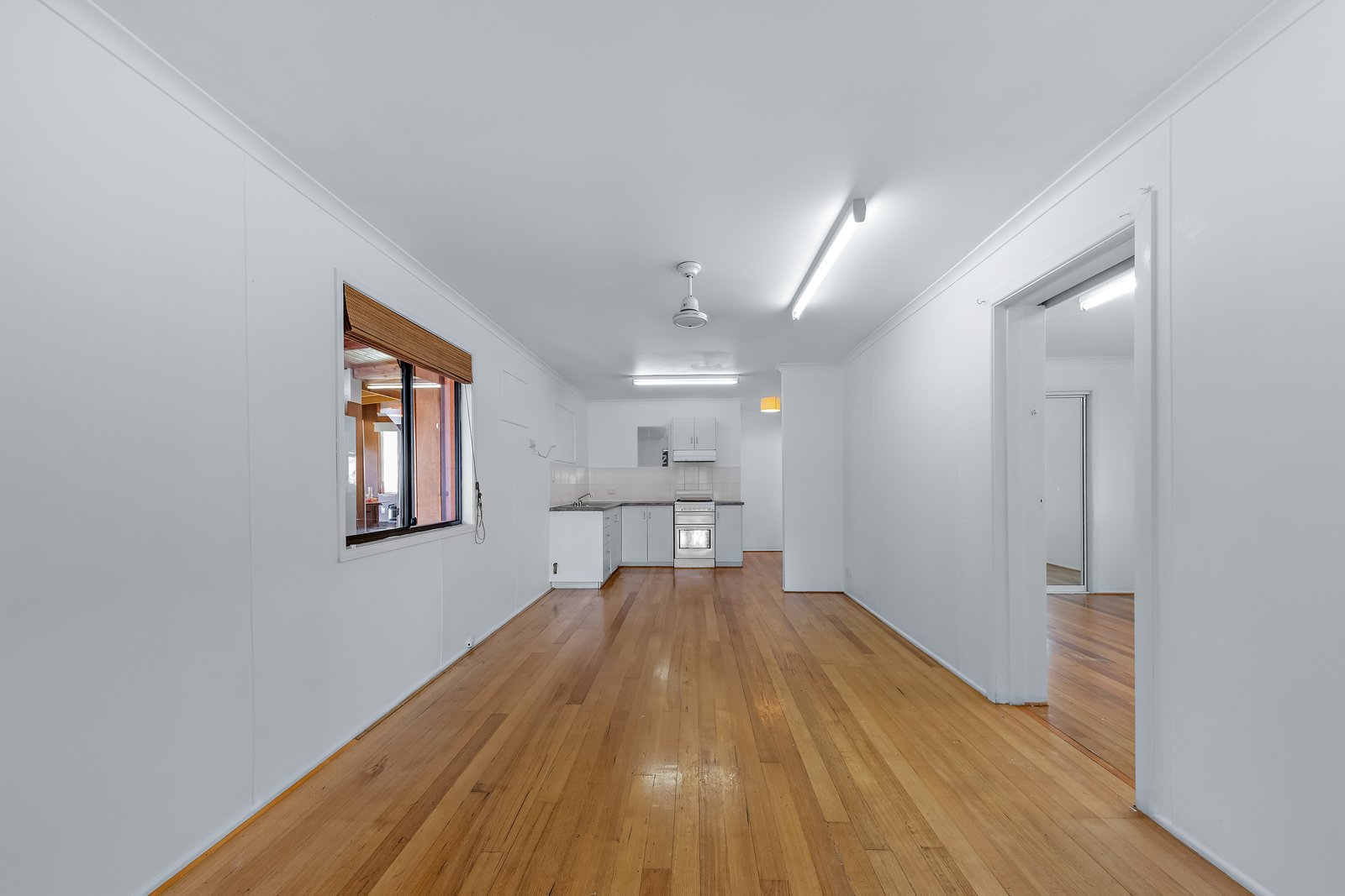 2870 Shute Harbour Road FLAMETREE 6