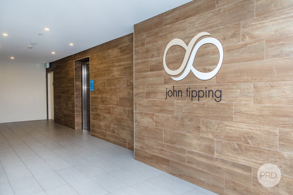 28/8 John Tipping Grove PENRITH 2