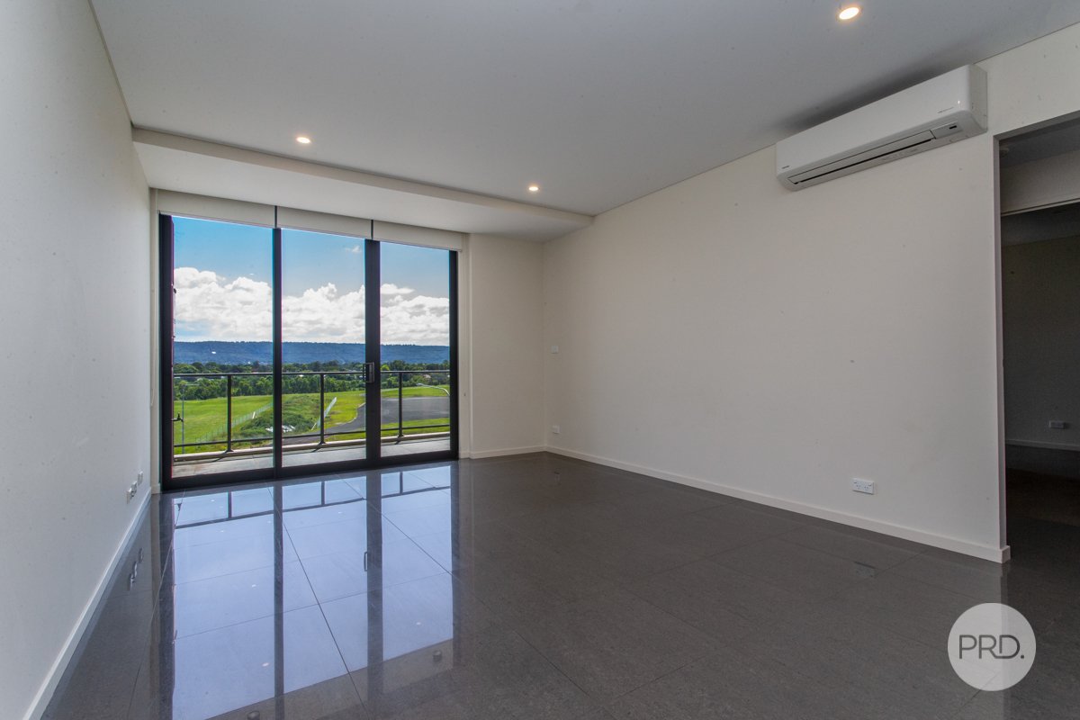 28/8 John Tipping Grove PENRITH 3