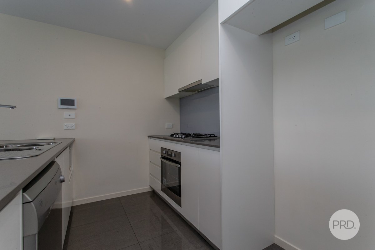 28/8 John Tipping Grove PENRITH 4