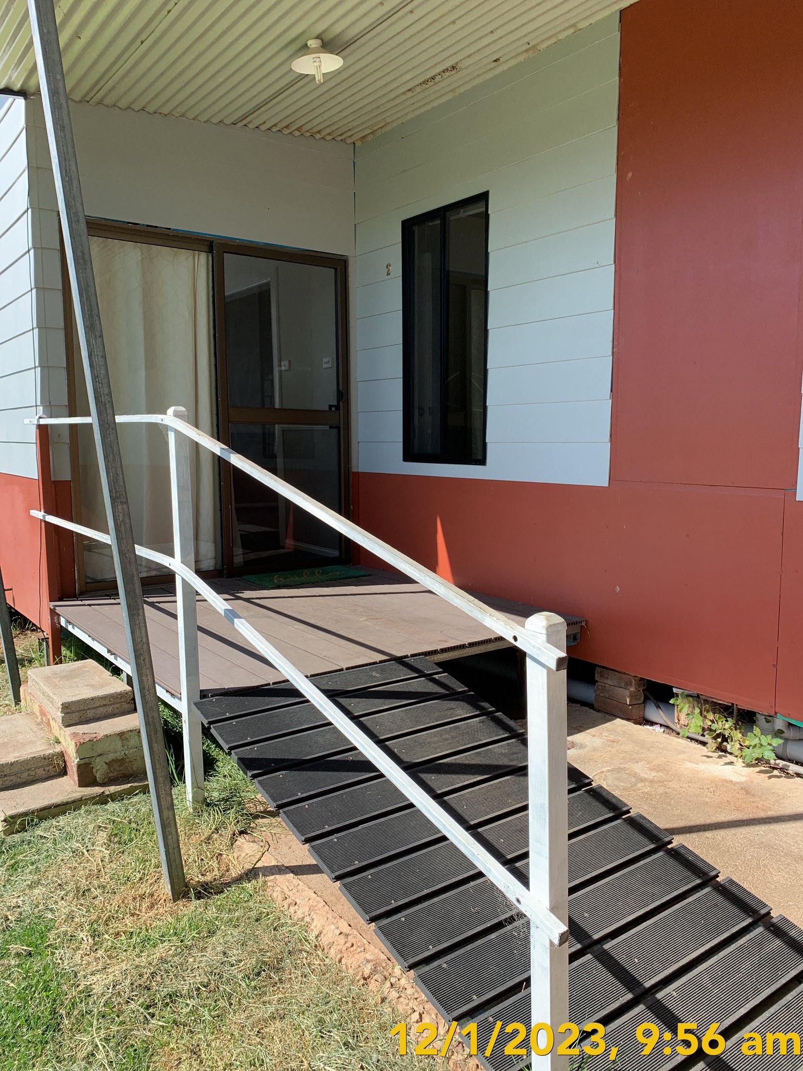 2/88 Lambie Street TUMUT 5