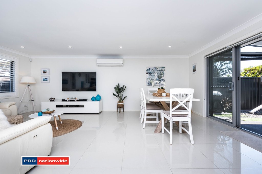 2/88 Tomaree Road SHOAL BAY 7