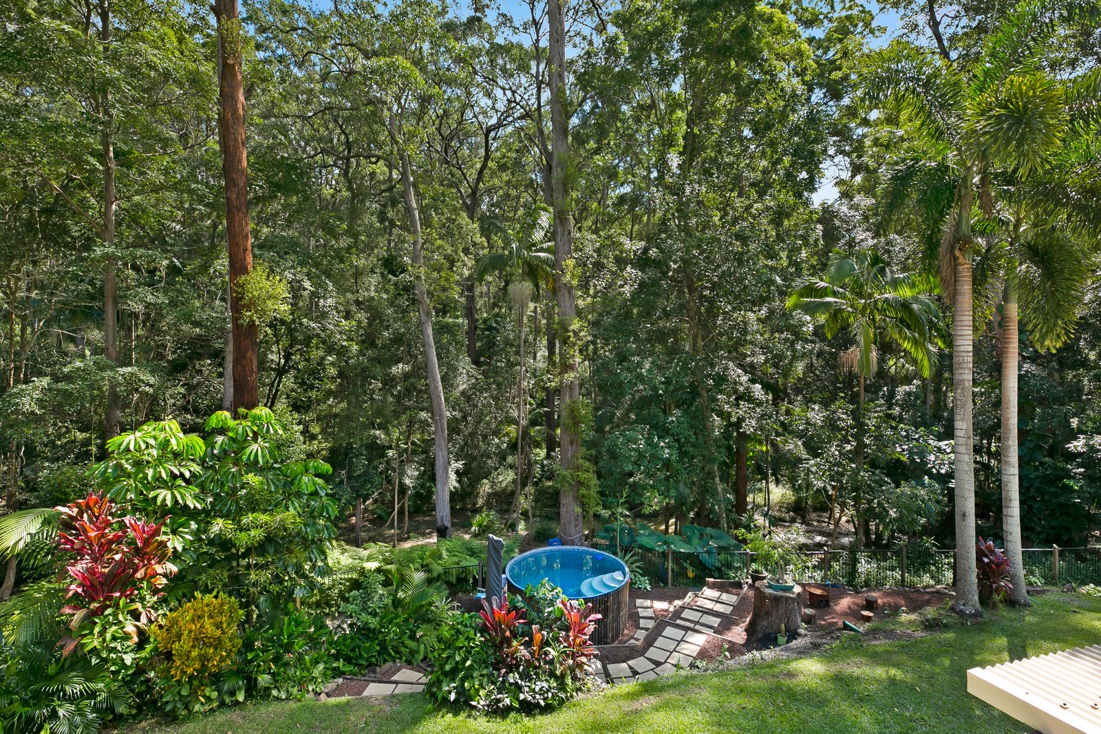 288 Trees Road TALLEBUDGERA 4