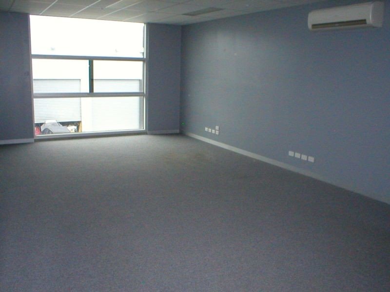 Gallery: 2/88 Wirraway Drive