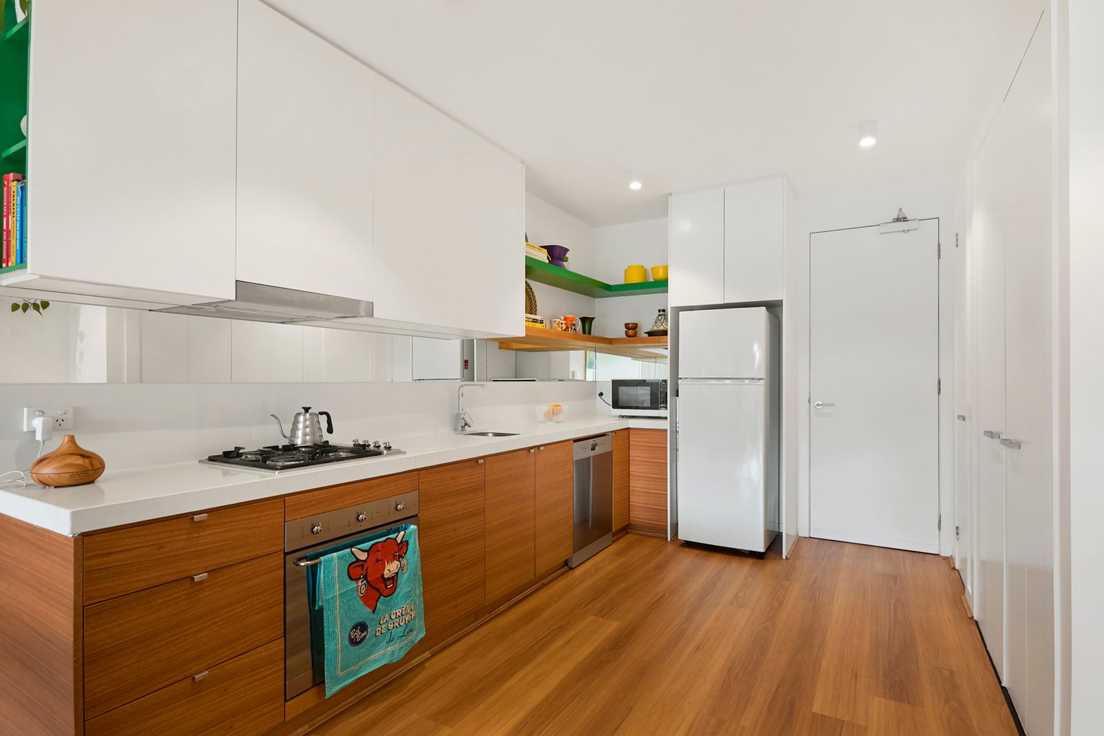 Gallery: 2/888 Glen Huntly Road