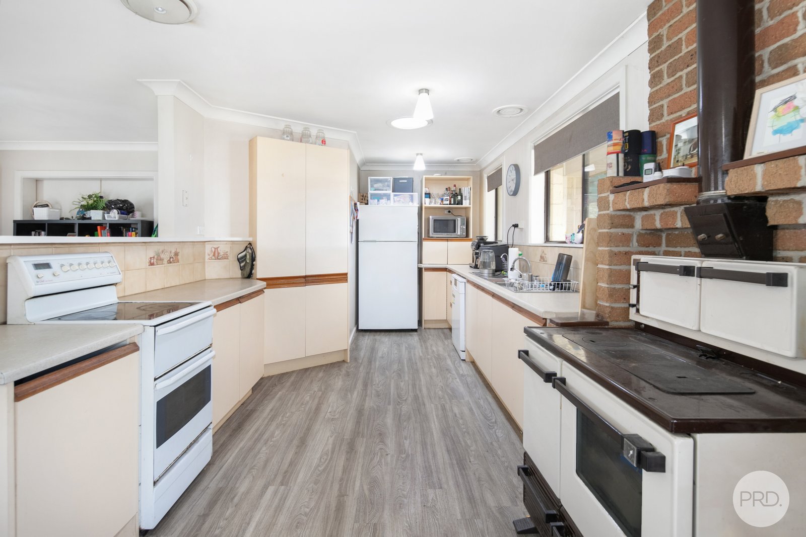 289 Clarendon-Lal Lal Road LAL LAL 3