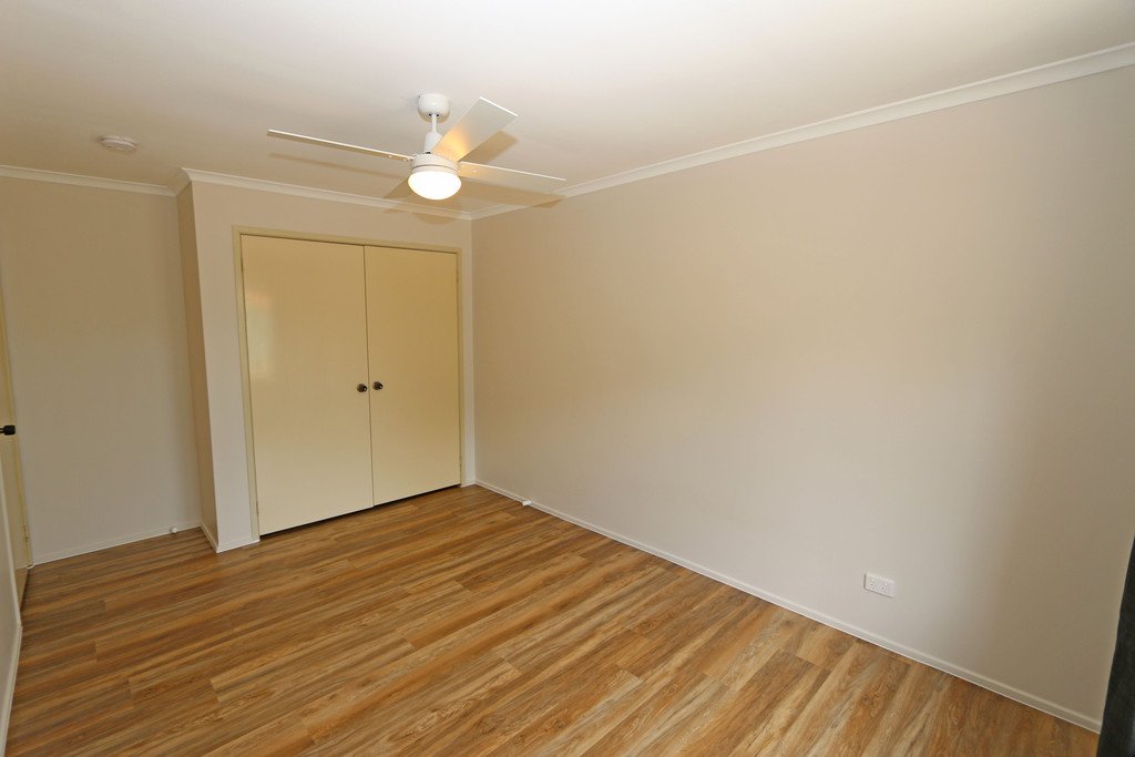 2/89 Corunna Crescent ASHMORE 5