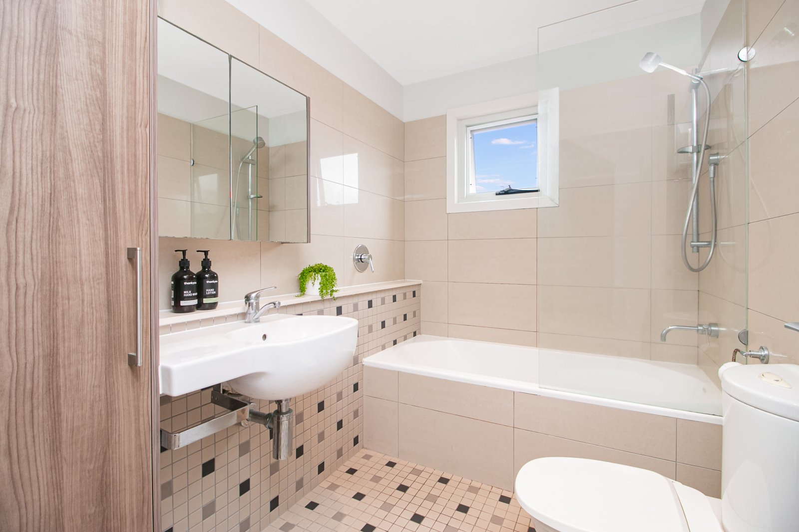 2/89 Kingscliff Street KINGSCLIFF 10