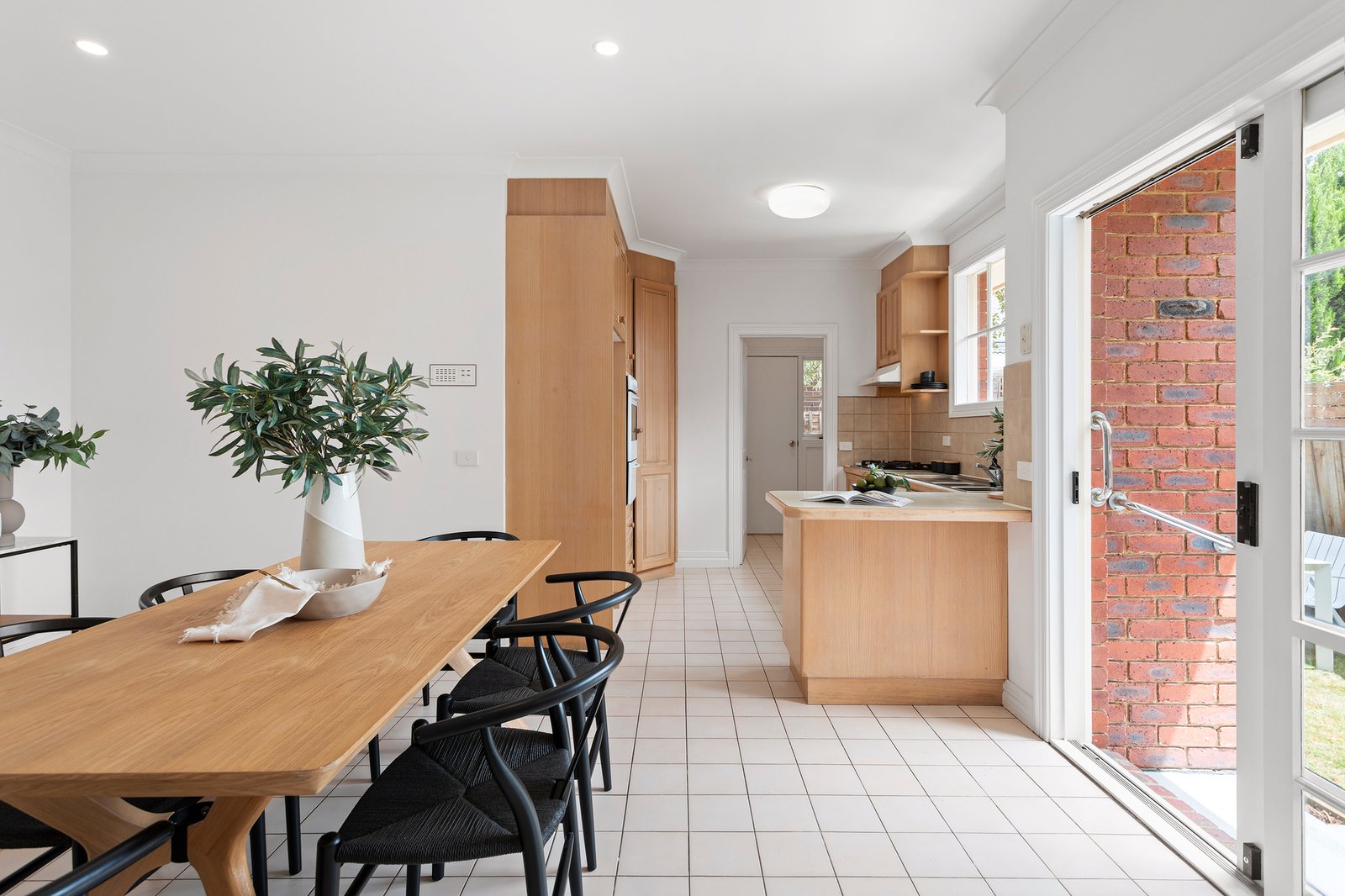 Real Estate and Property in 2/89 Wheatley Road, Mckinnon, VIC