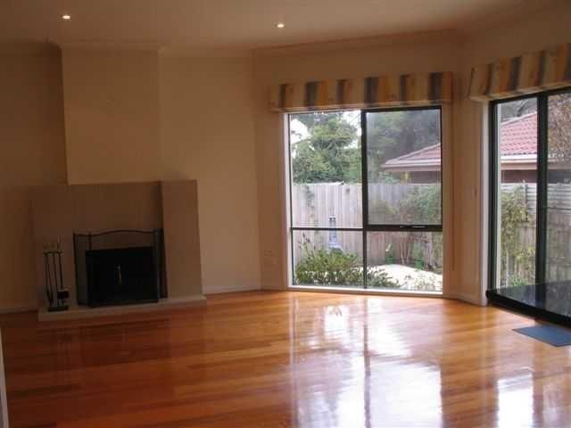 Gallery: 28A Donald Street