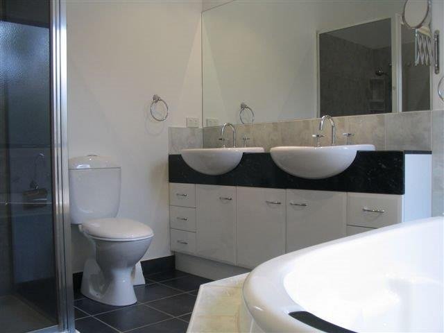Gallery: 28A Donald Street
