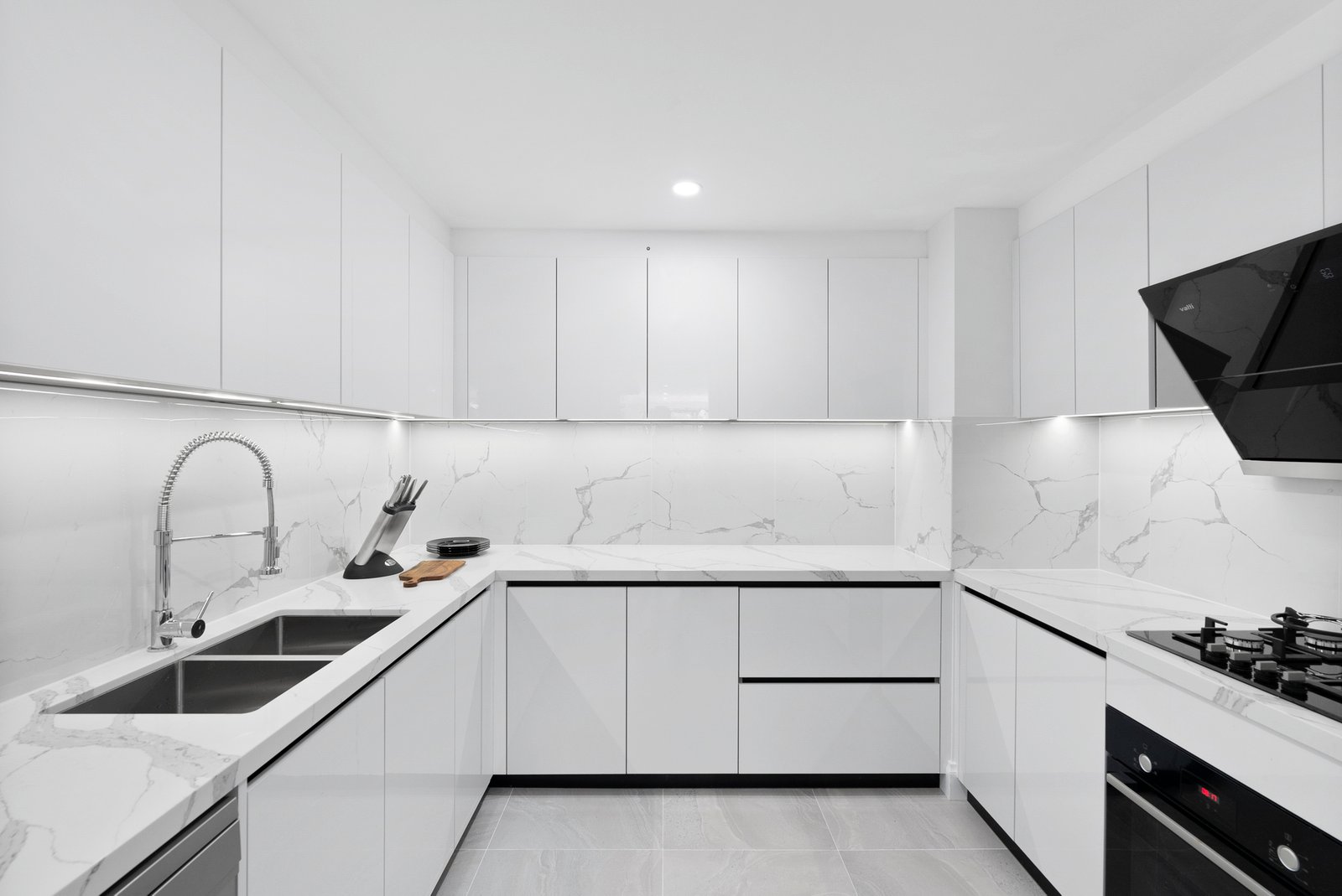 Gallery: 28A Foster Avenue