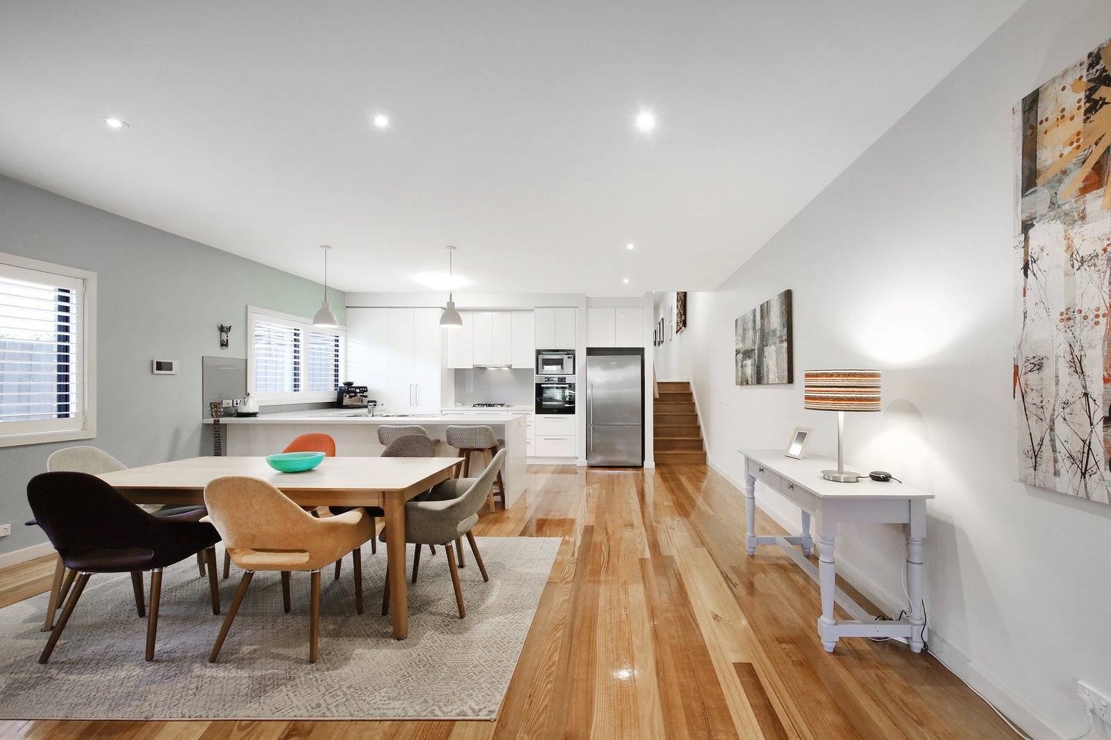 Gallery: 28A Hutchinson Street