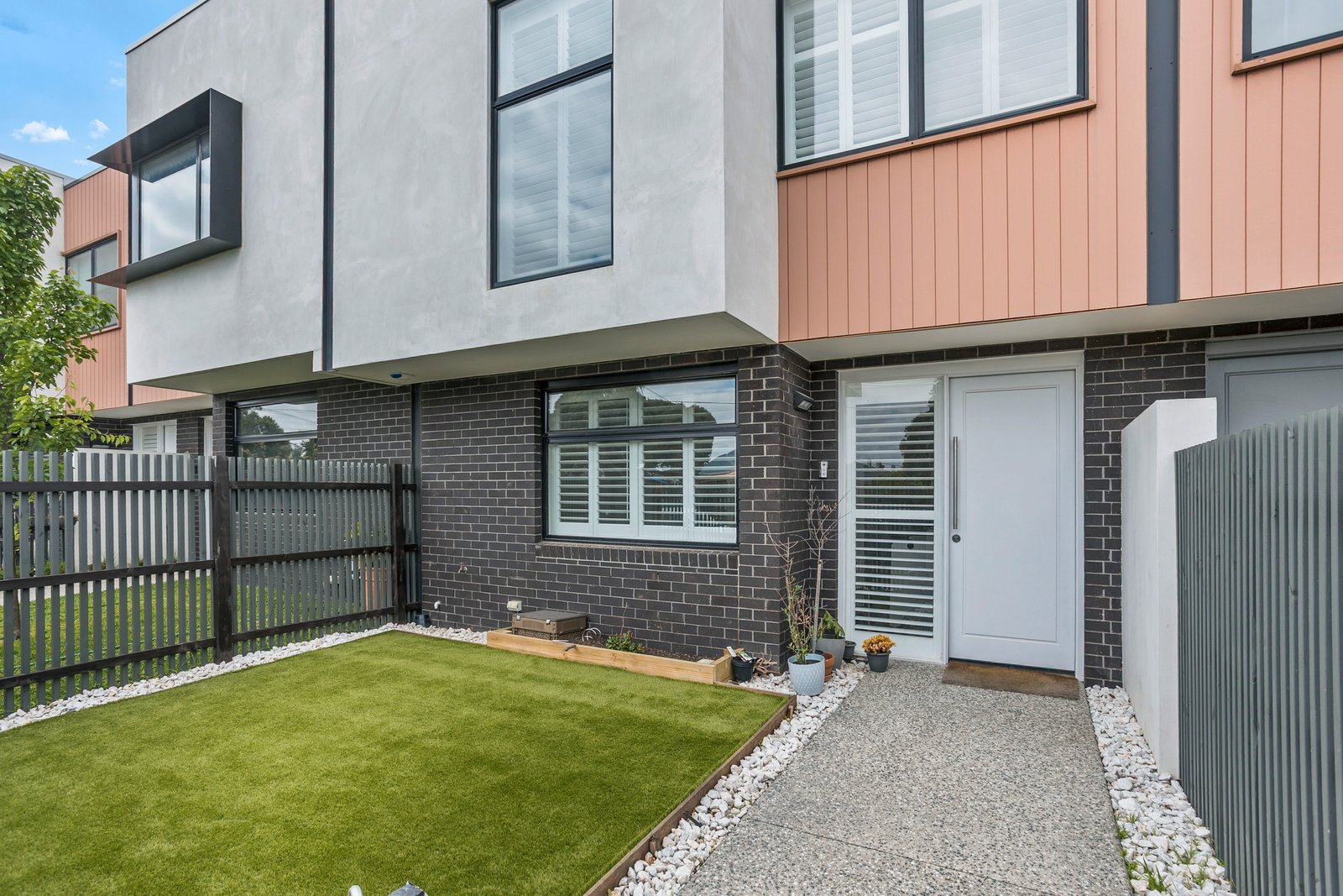 Gallery: 28A Misten Avenue