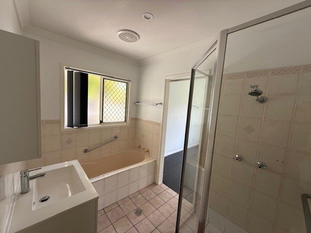 28a Sandpiper Crescent BOAMBEE EAST 7