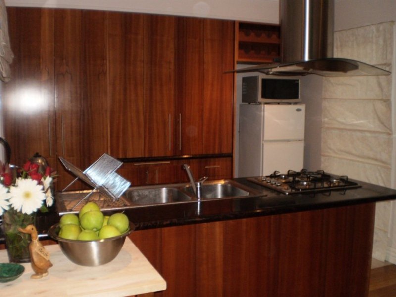 Gallery: 28A Stanger Street