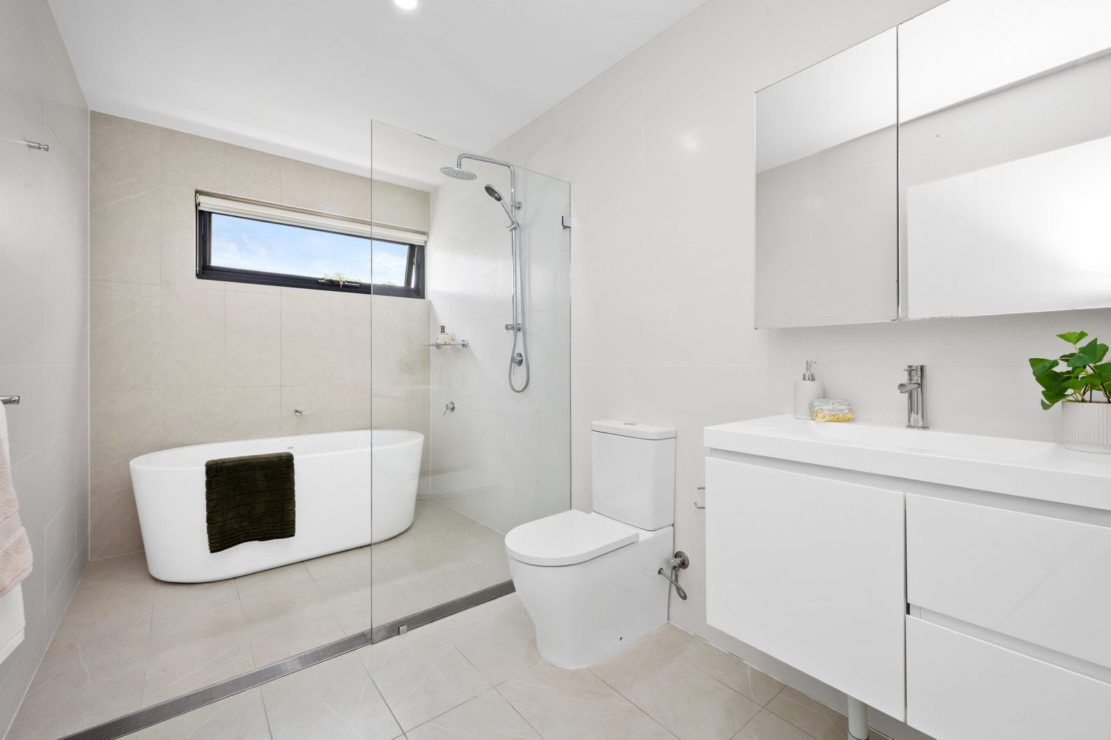 28A Wackett Street MAROUBRA 14