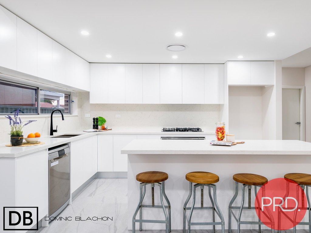 28b Alliance Ave  REVESBY 3