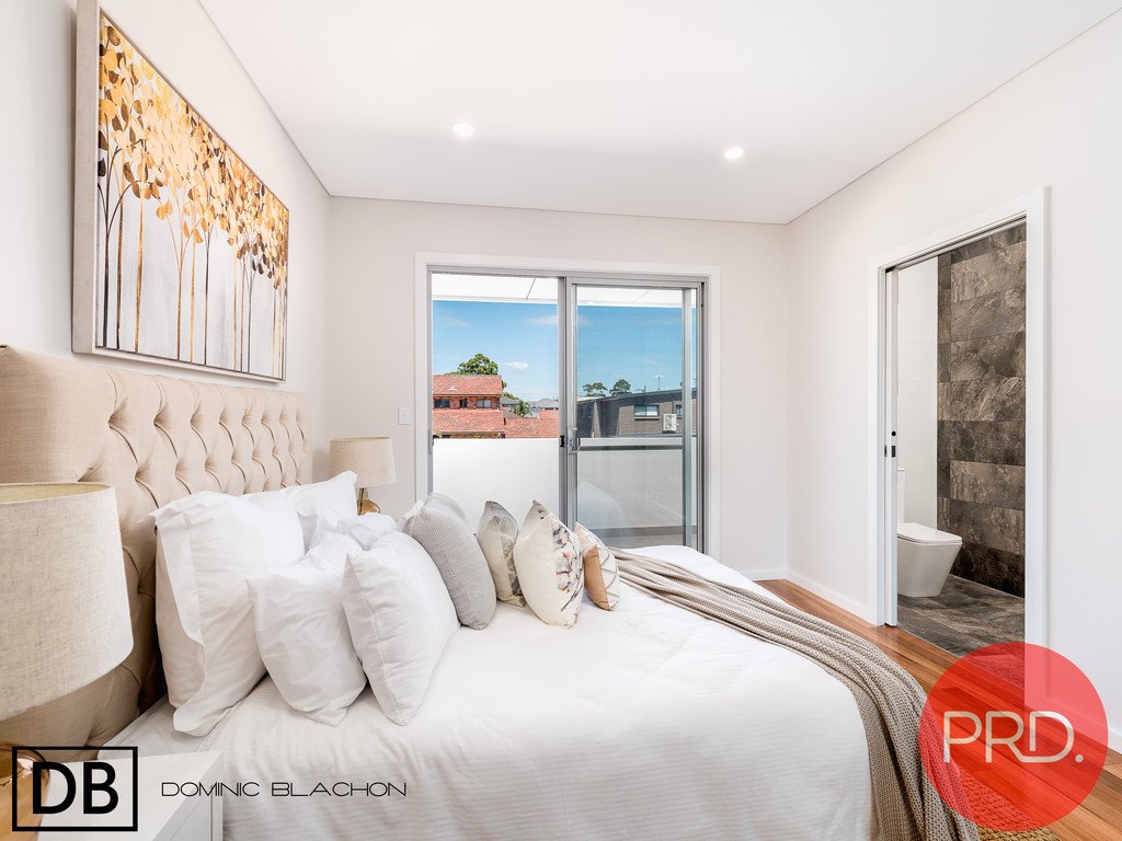 28b Alliance Ave  REVESBY 6
