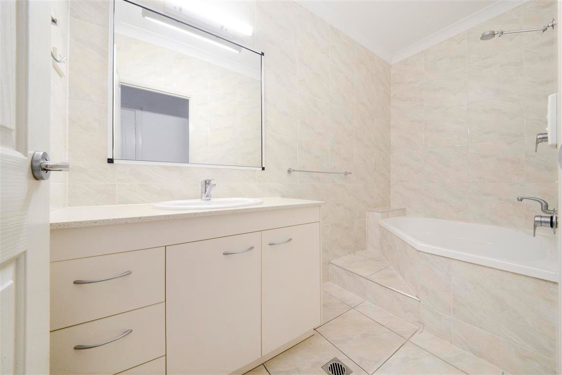 28B Kingfisher Terrace JUBILEE POCKET 9