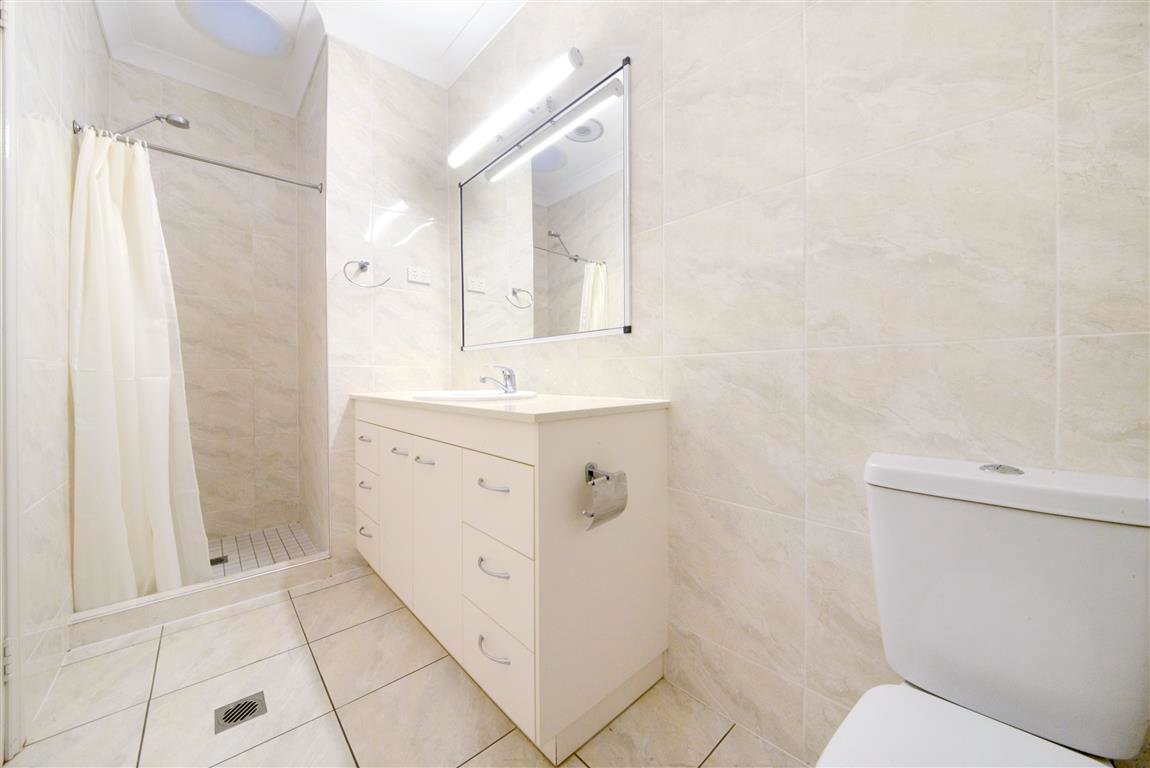 28B Kingfisher Terrace JUBILEE POCKET 11