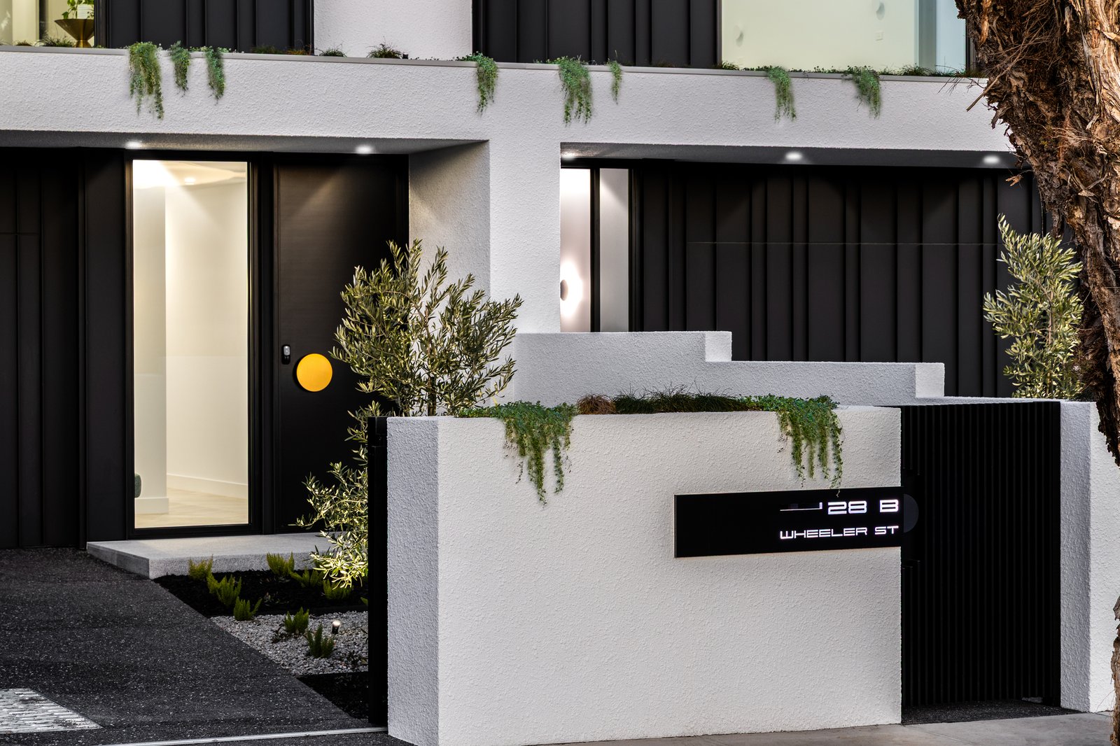 Gallery: 28b Wheeler Street