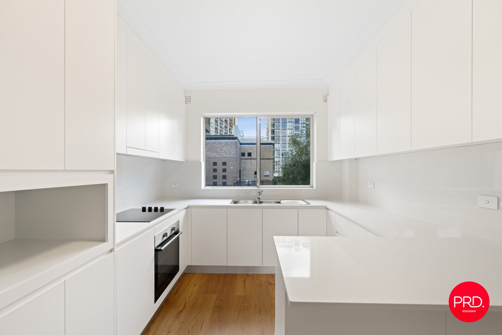 2/9-11 English Street KOGARAH 1