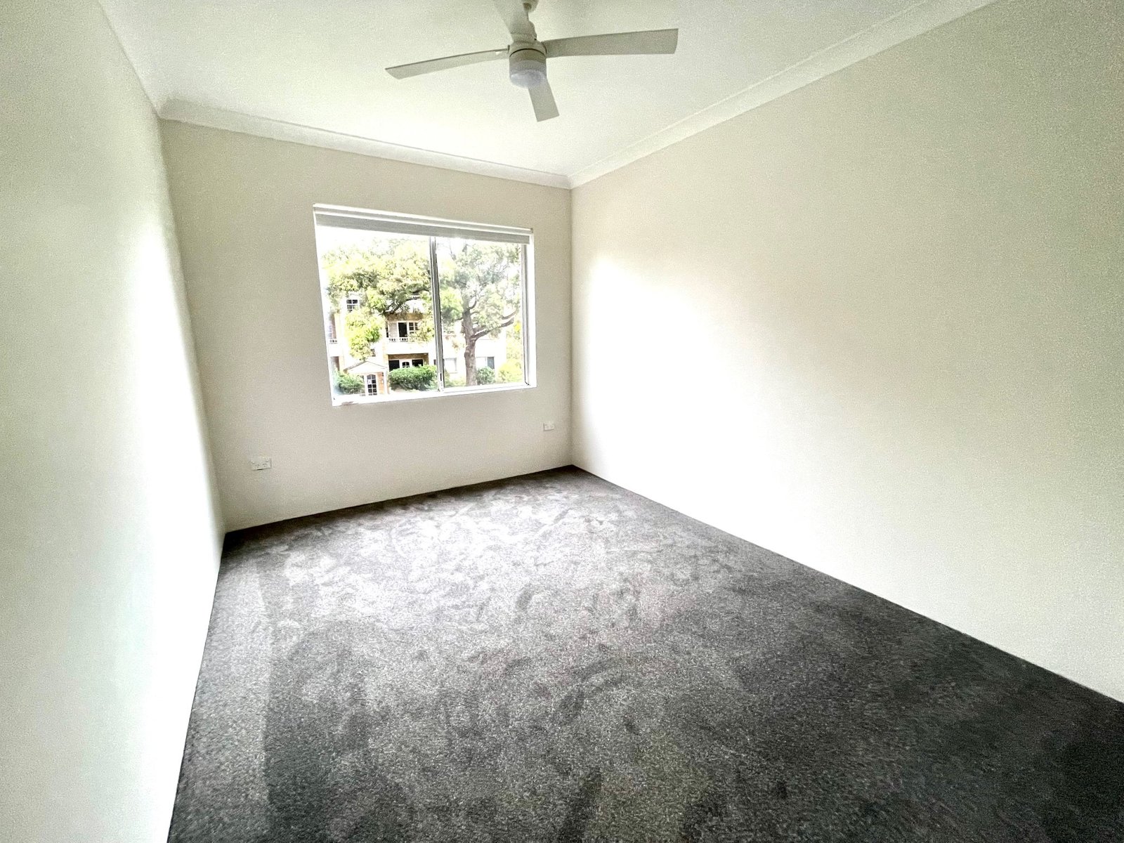 2/9-11 English Street KOGARAH 7