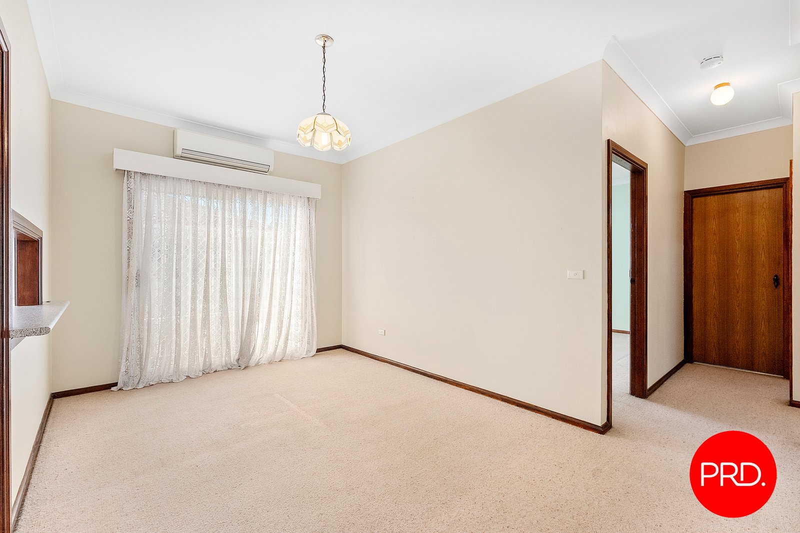 2/9-15 Austral Street KOGARAH 4