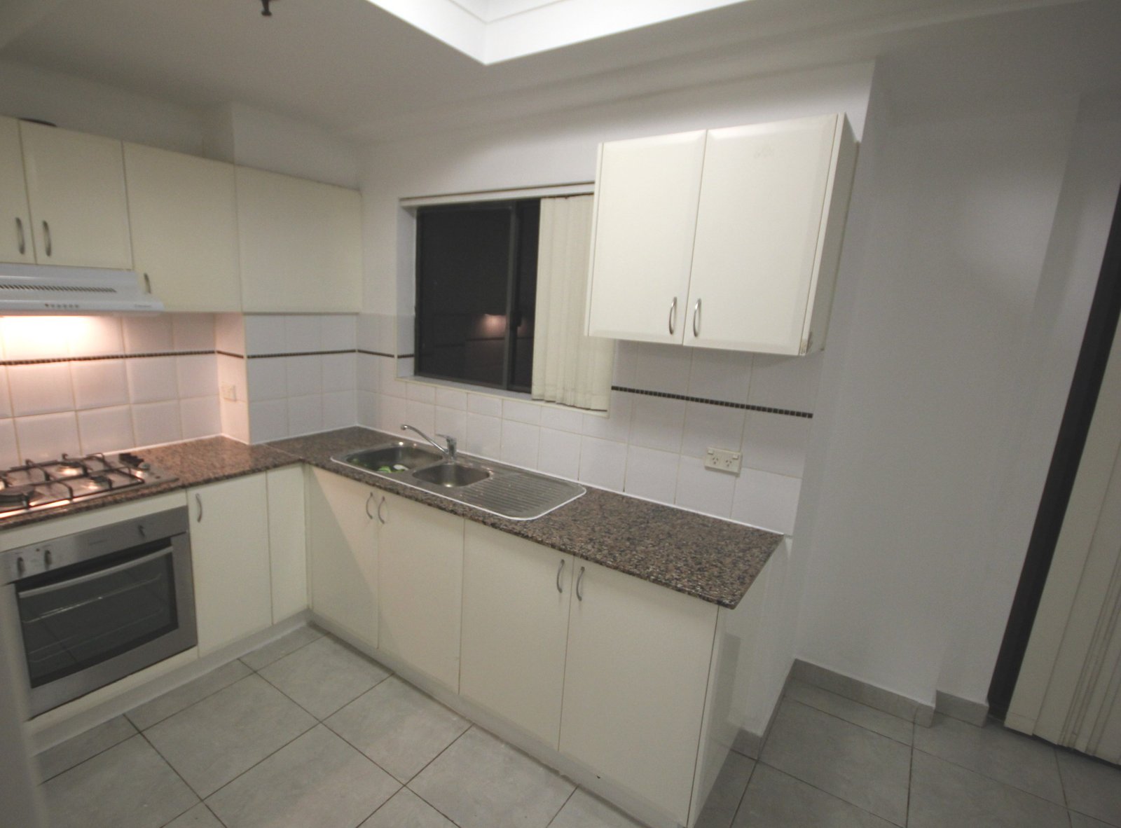 29 3-7 Fetherstone Street BANKSTOWN 2