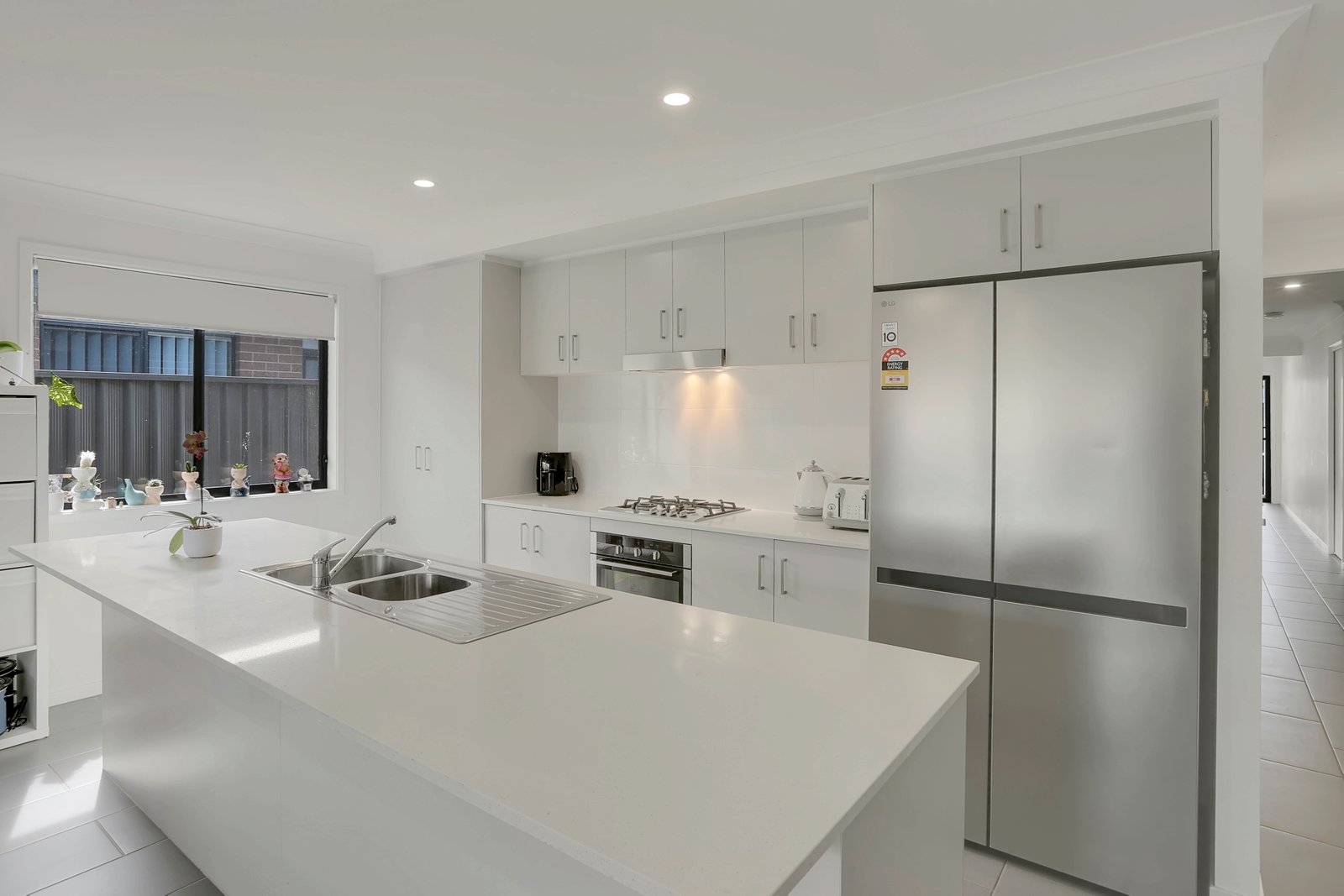 29 Acland Drive HORSLEY 2