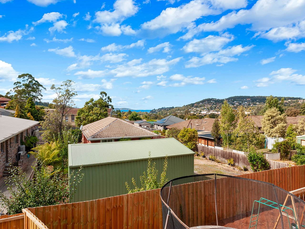 2/9 Advocate Drive KINGSTON 23