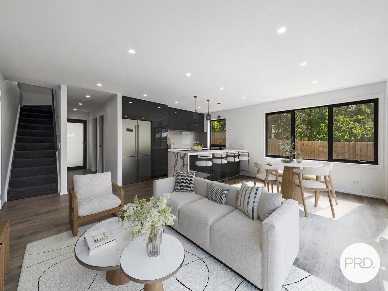 2/9 Advocate Drive KINGSTON 3