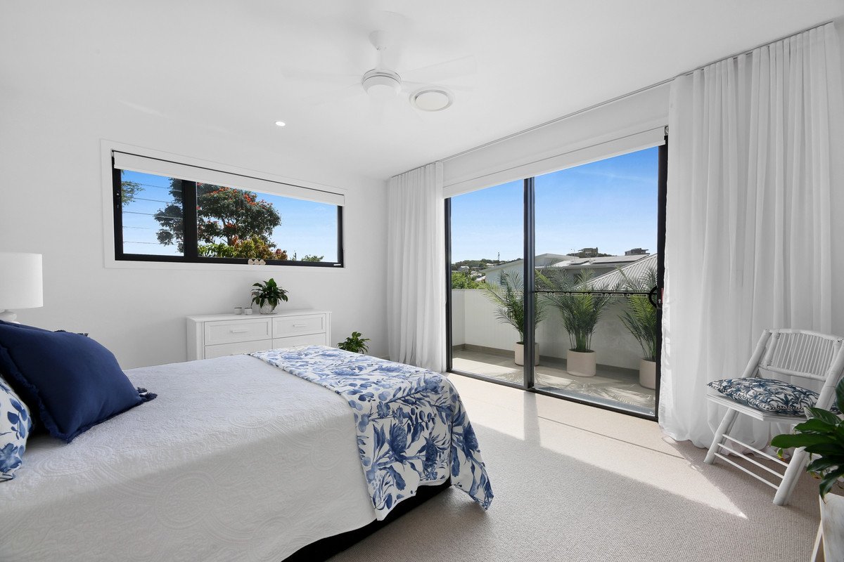 2/9 Albion Avenue Miami 17