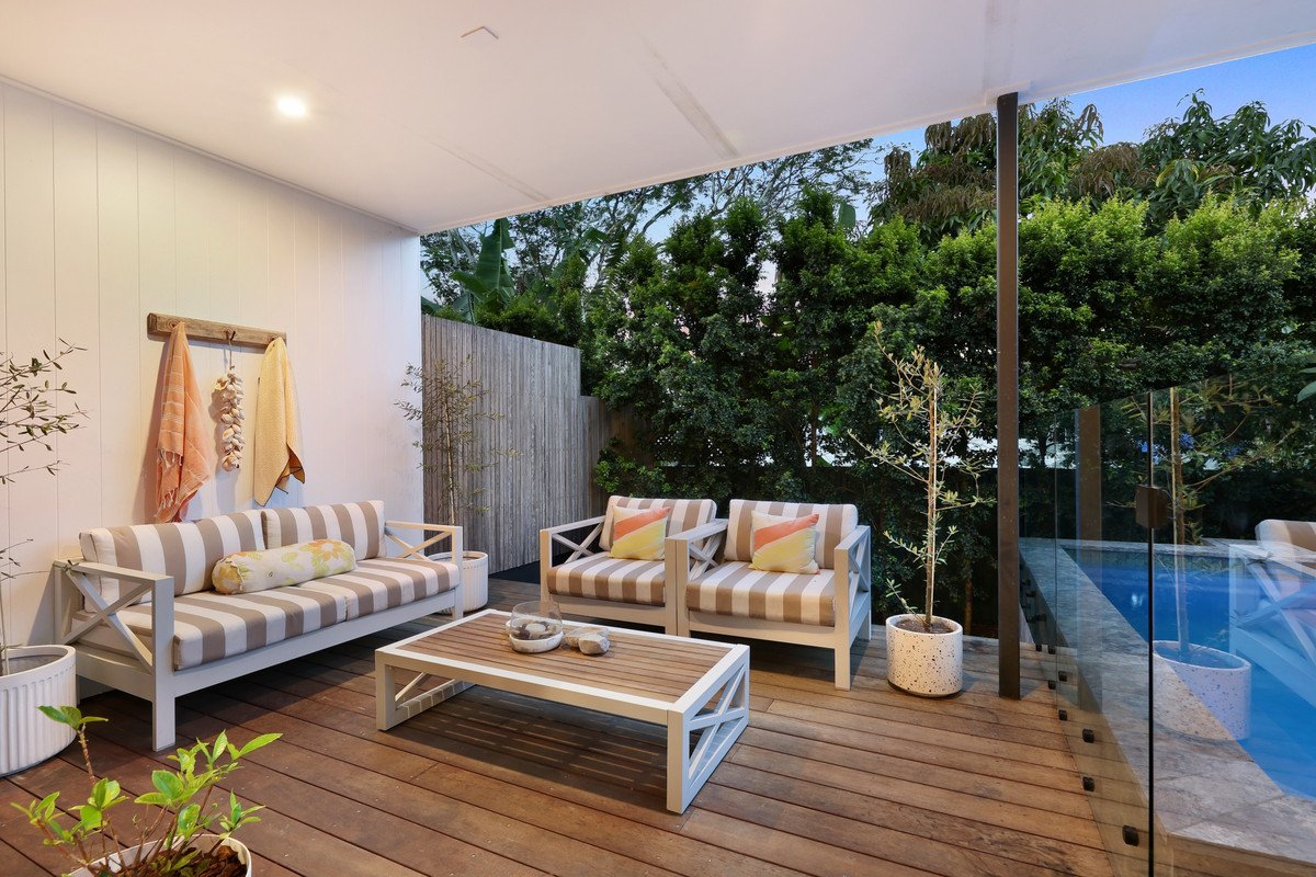 2/9 Albion Avenue Miami 25