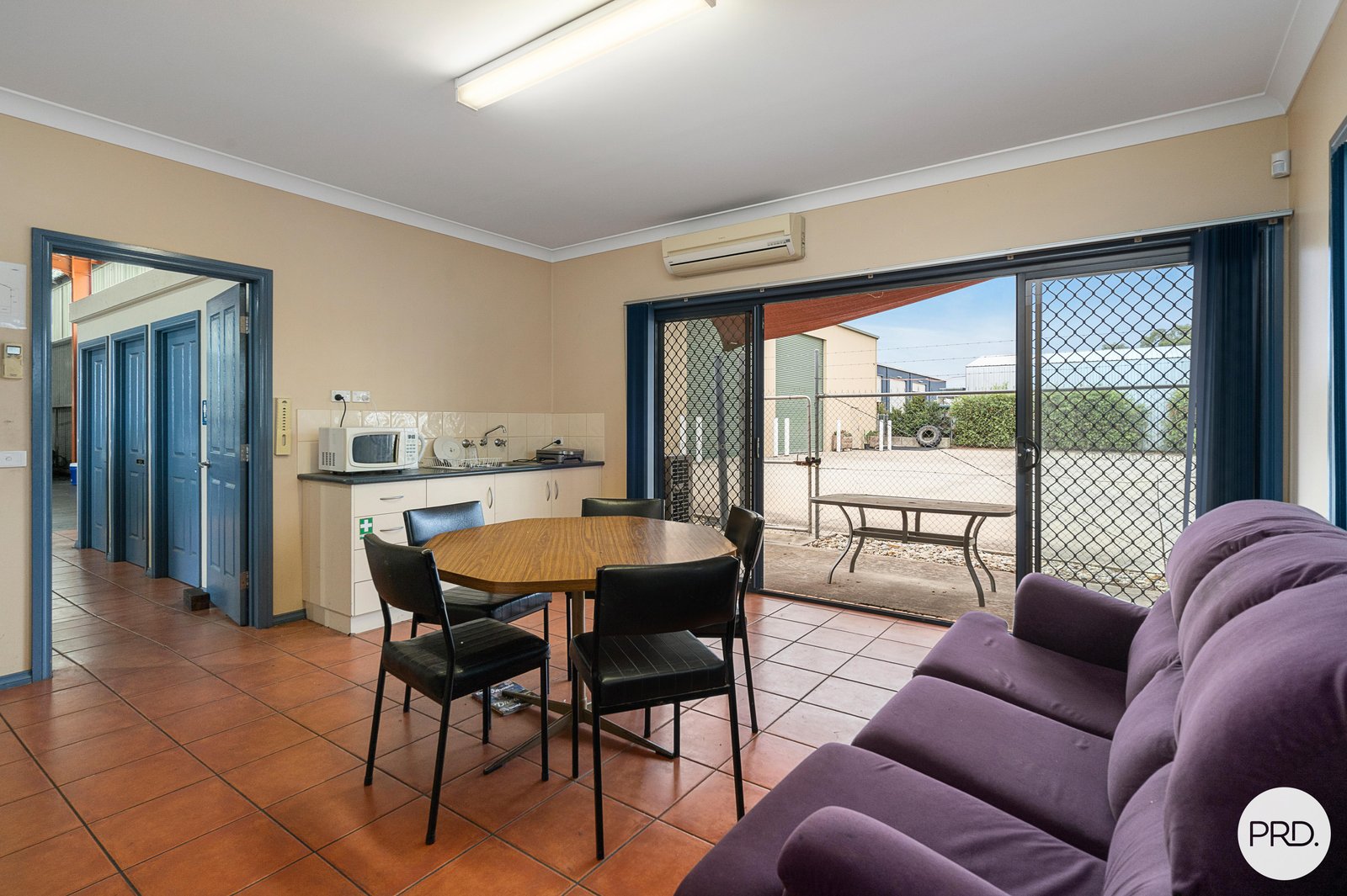 29 Annette Court LAVINGTON 10