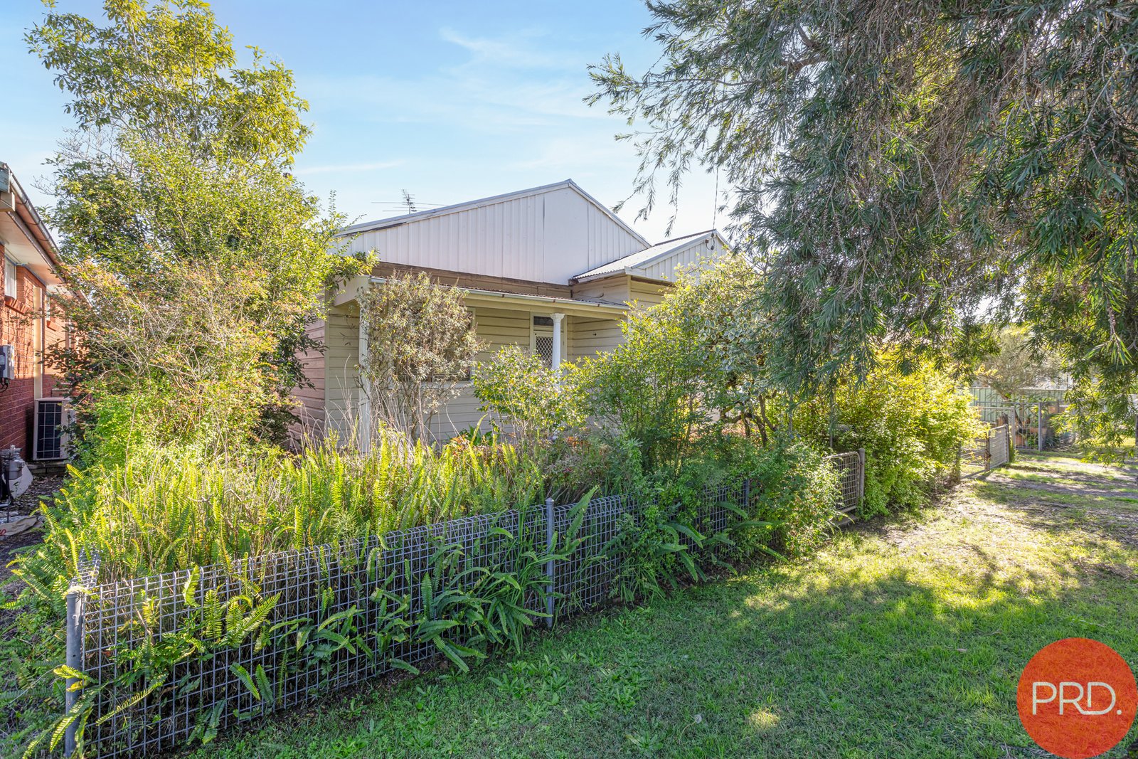 29 Appleton Avenue WESTON 6