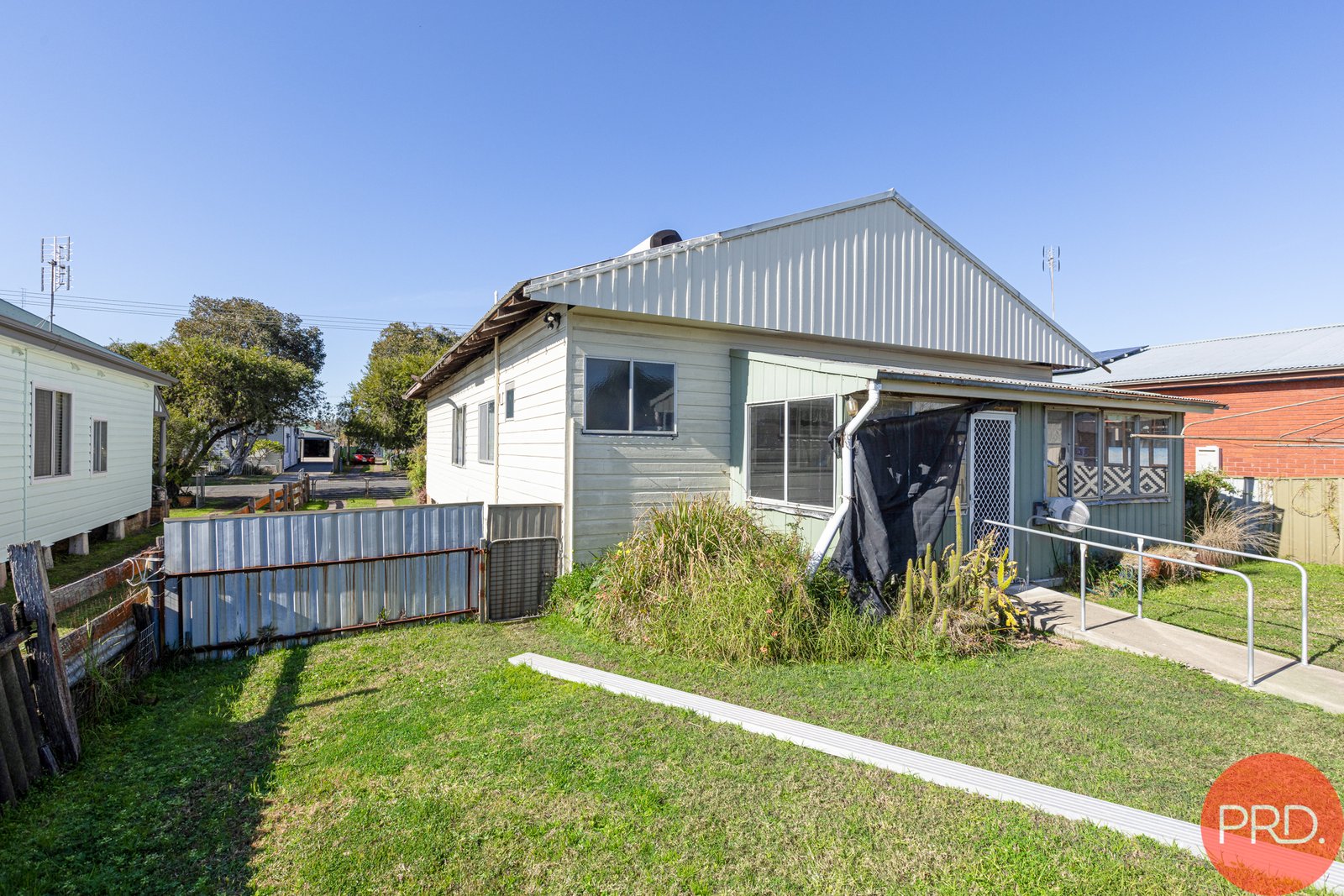 29 Appleton Avenue WESTON 12