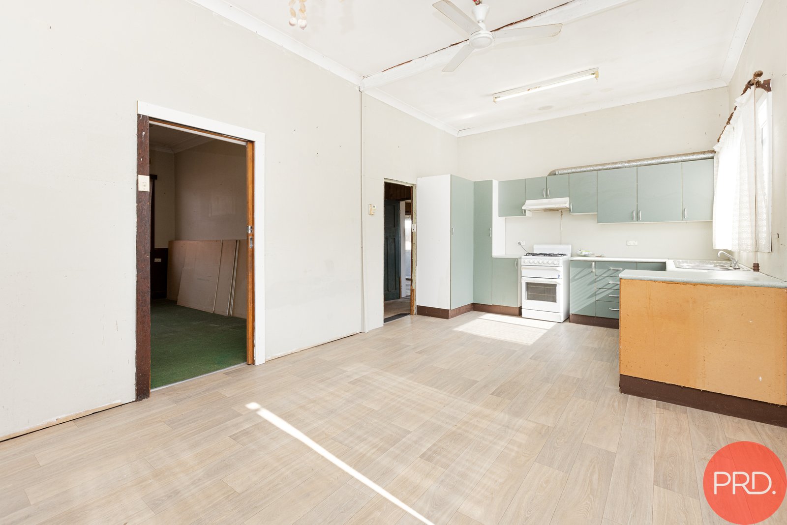 29 Appleton Avenue WESTON 19