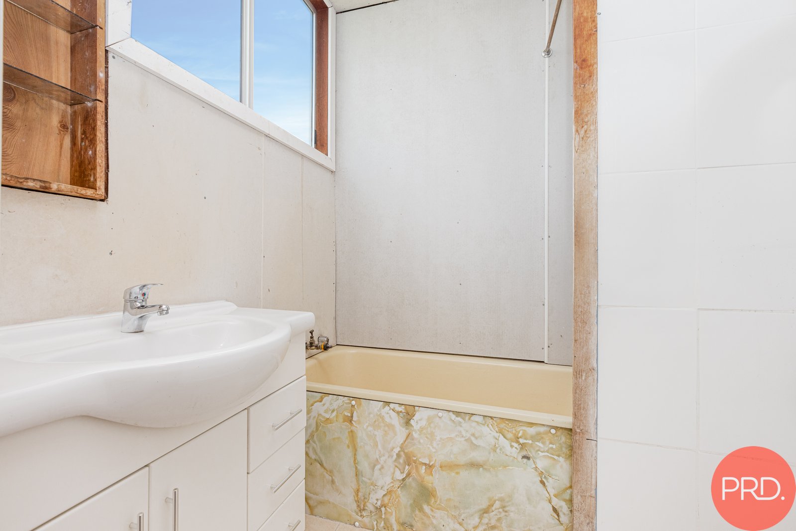 29 Appleton Avenue WESTON 35